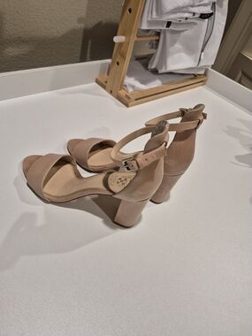 Vince Camuto Tan Matte Genuine Leather Block Heel Sandals Ankle Wrap